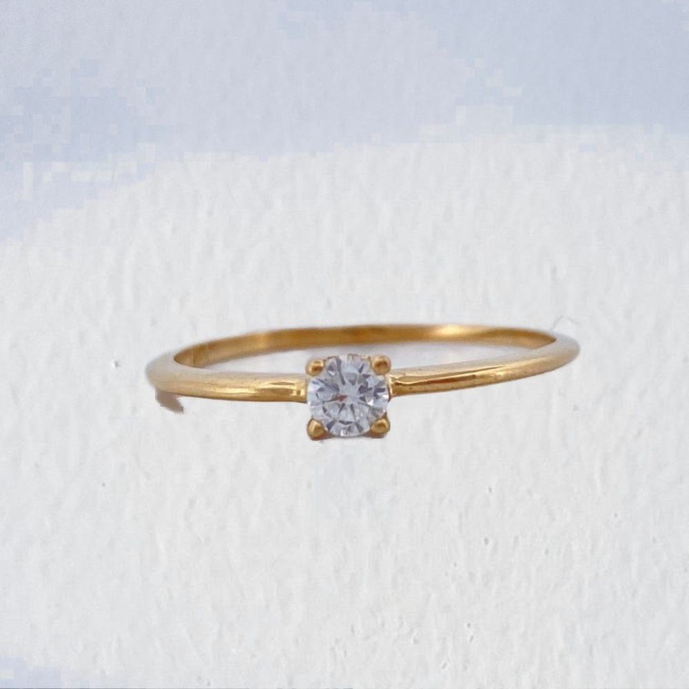 Anillo Solitario Diamante 0.9gr / T5 1/4 / Oro Amarillo 18K