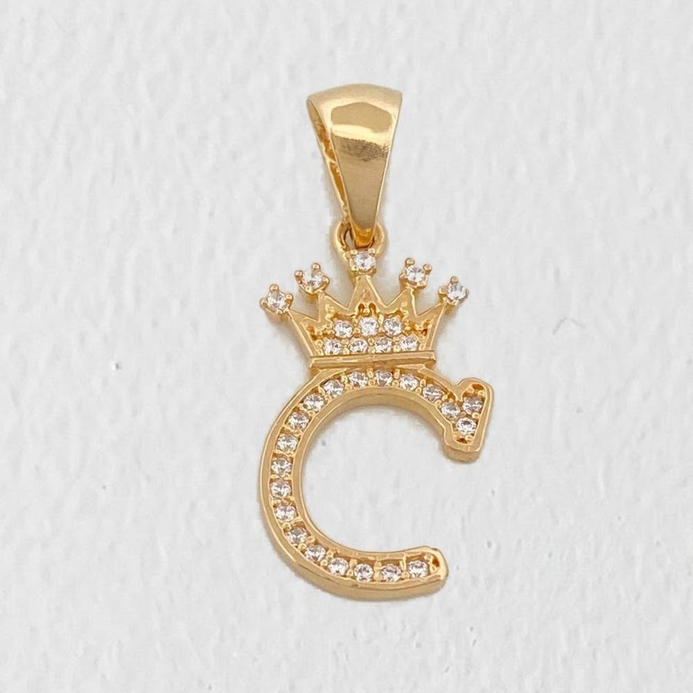 Dije Corona Letra C 1.45 g / 2.7 cm Oro Amarillo 18K